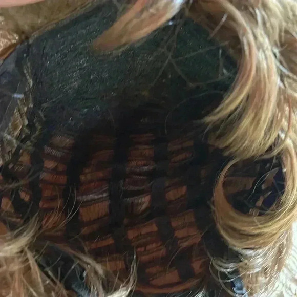 Vintage Wig Layered Mullet Shag Brown & Blonde Frosted Highlights Unisex Costume - Picture 6 of 6